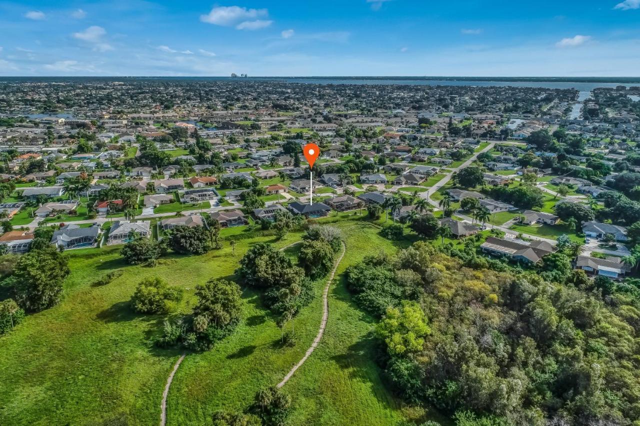 Barsl Retreat Villa Cape Coral Bagian luar foto