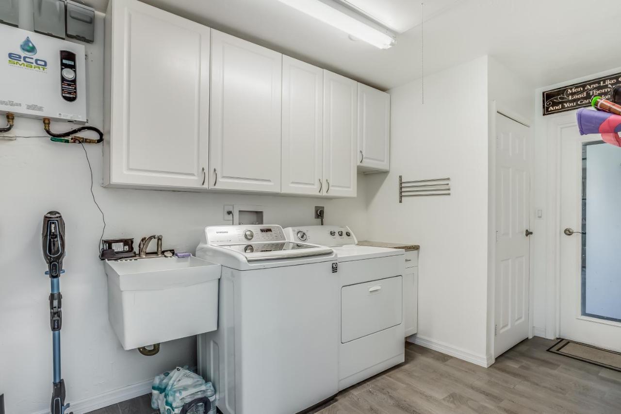 Barsl Retreat Villa Cape Coral Bagian luar foto